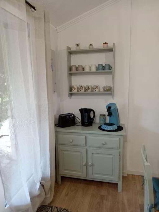 Jolie Maisonnette Dans Residence Calme Avec Piscine Le Barcares Luaran gambar